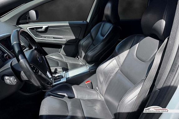Volvo XC60 9 of 11