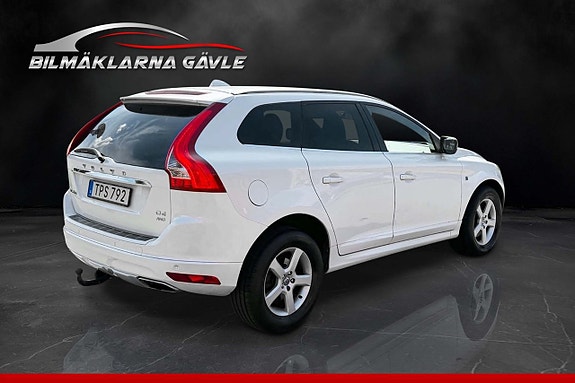 Volvo XC60 4 of 11