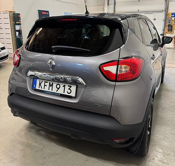 Renault Captur 7 of 16