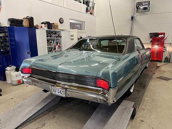 Pontiac Grand Prix 14 of 28