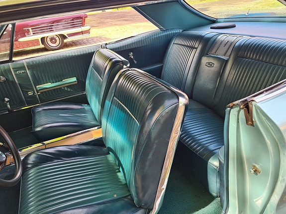 Pontiac Grand Prix 24 of 28