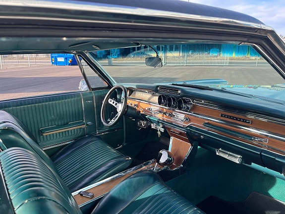 Pontiac Grand Prix 9 of 28
