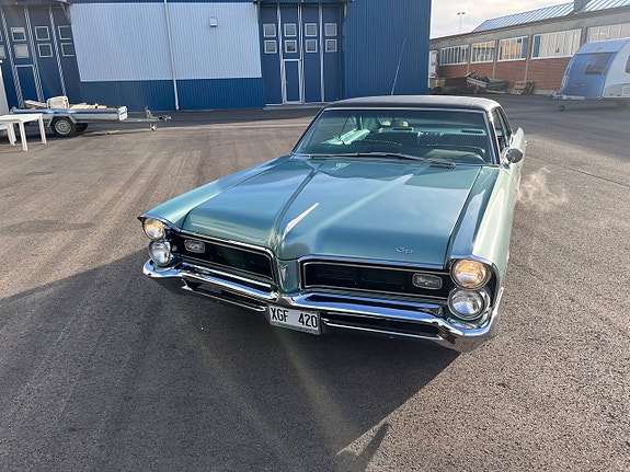 Pontiac Grand Prix 13 of 28