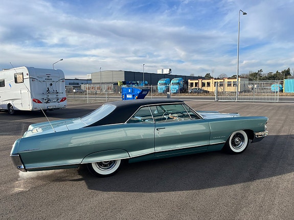 Pontiac Grand Prix 11 of 28