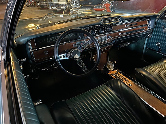 Pontiac Grand Prix 5 of 28