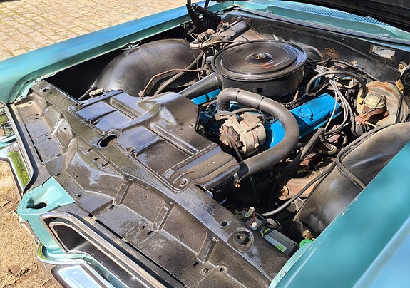 Pontiac Grand Prix 19 of 28