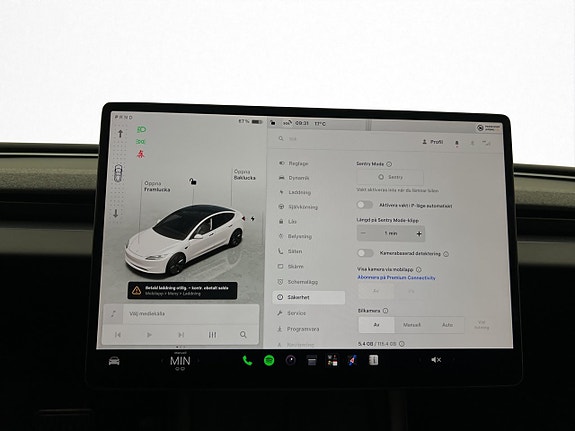 Tesla Model 3 23 of 30