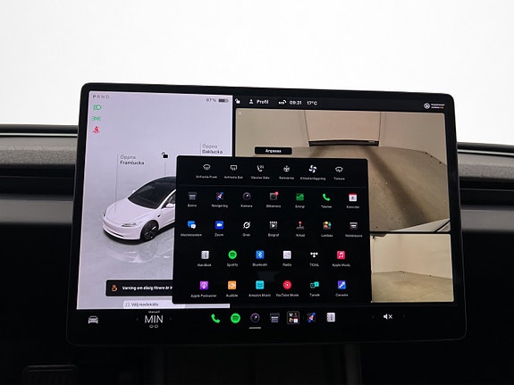 Tesla Model 3 19 of 30