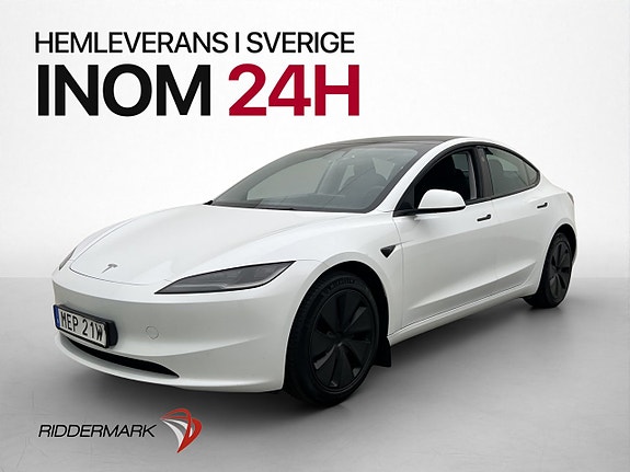 Tesla Model 3 4 of 30