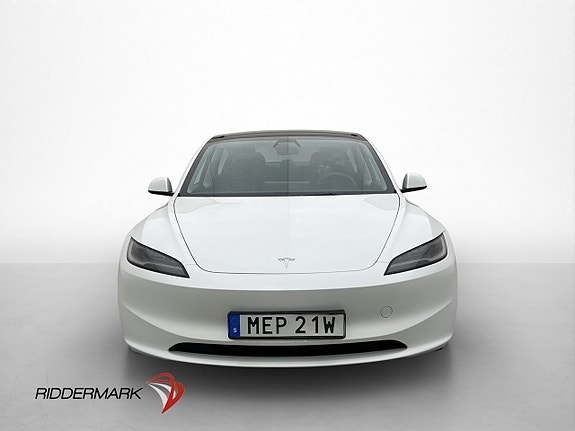 Tesla Model 3 3 of 30
