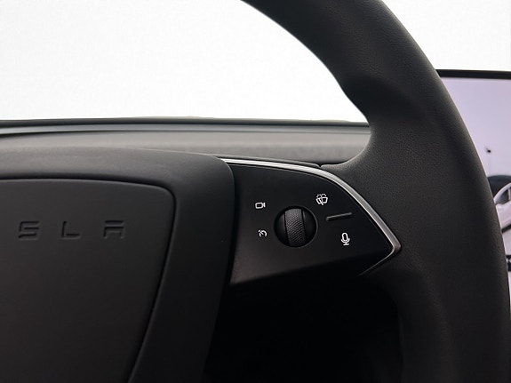 Tesla Model 3 15 of 30