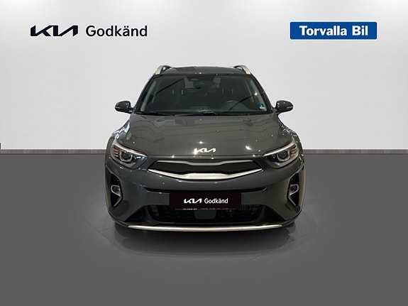 Kia Stonic 2 of 14