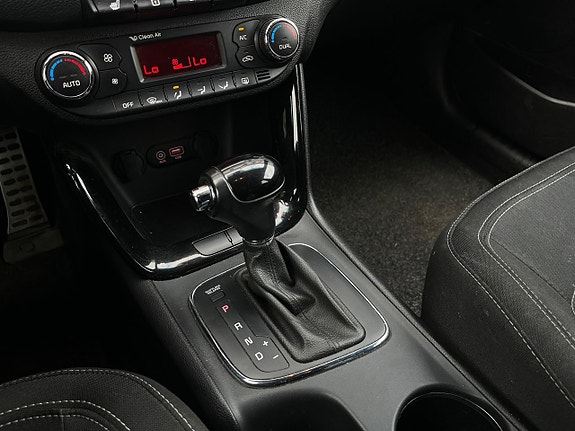 Kia Ceed 18 of 24