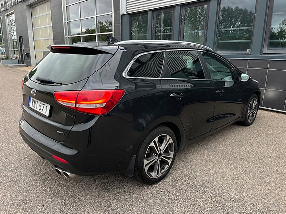 Kia Ceed 4 of 24