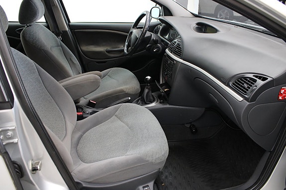 Citroen C5 8 of 12