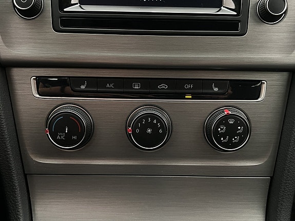 Volkswagen Golf I 17 of 26