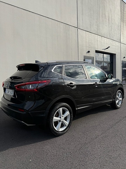 Nissan Qashqai 8 of 14
