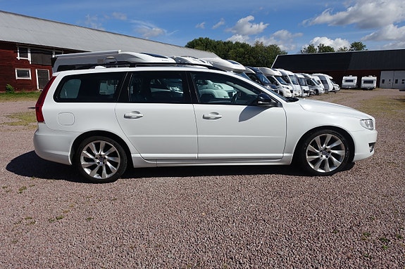 Volvo V70 3 of 20