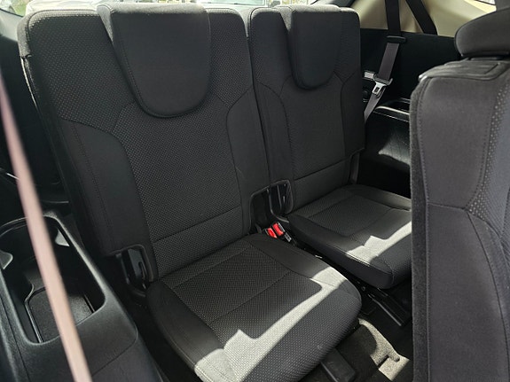 Kia Carens 6 of 14
