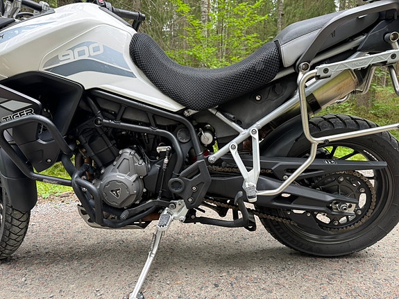 Triumph TIGER 900 GT PRO 9 of 13