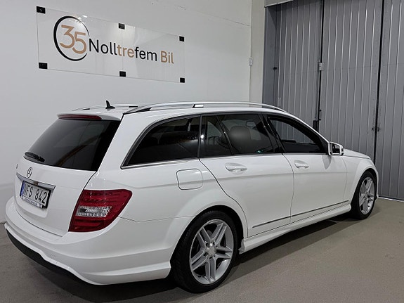 Mercedes-Benz C180 5 of 25