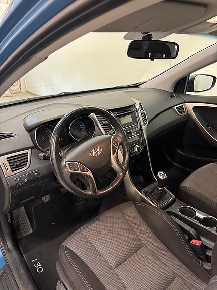 Hyundai i30 9 of 17