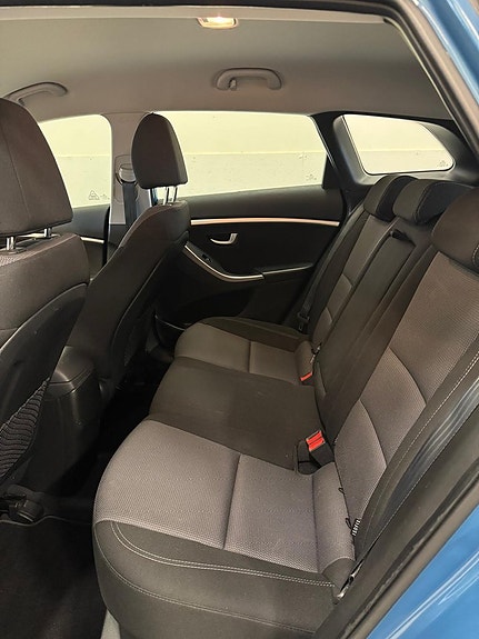 Hyundai i30 15 of 17