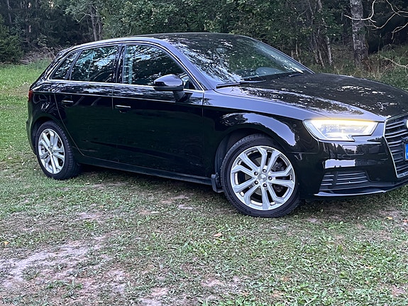 Audi A3 3 of 14