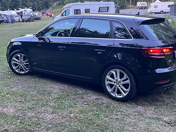 Audi A3 6 of 14