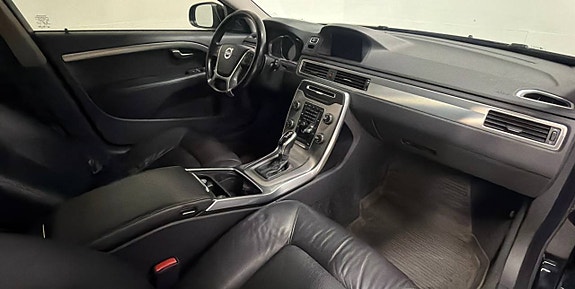 Volvo V70 10 of 10