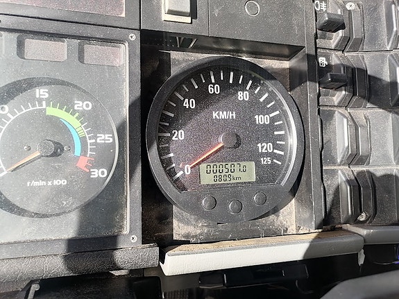 Volvo Fl 611 hästlastbil 7 of 9