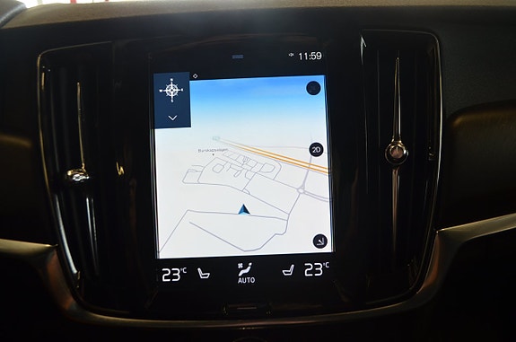 Volvo V90 Cross Country 24 of 27