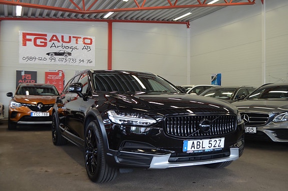 Volvo V90 Cross Country 15 of 27