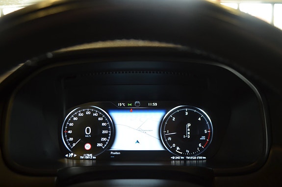 Volvo V90 Cross Country 23 of 27