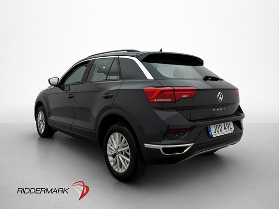 Volkswagen T-Roc 5 of 30