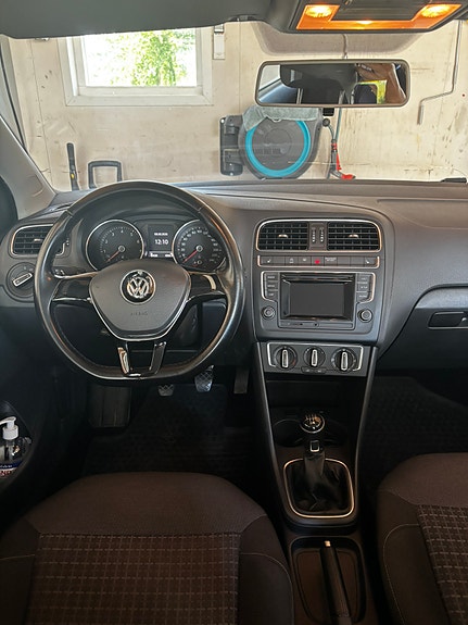Volkswagen Polo 3 of 3