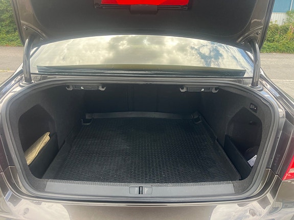 Volkswagen Passat 14 of 14