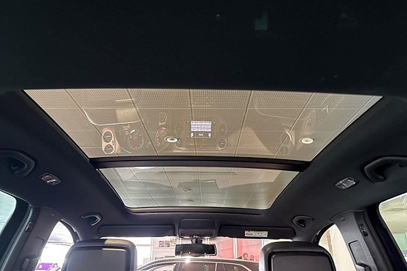 Volkswagen Tiguan 19 of 24