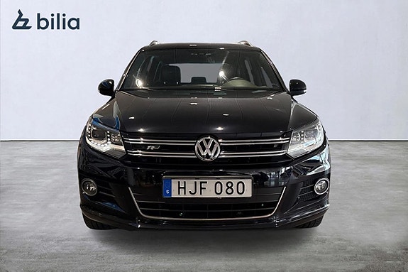Volkswagen Tiguan 2 of 24