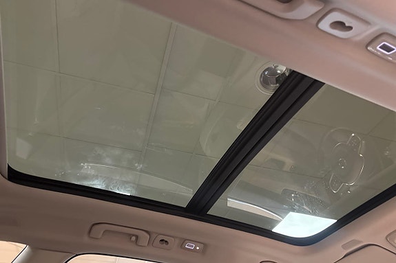 Volvo XC60 14 of 15