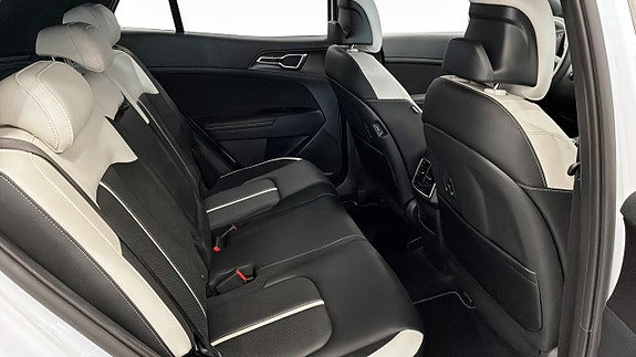 Kia Sportage 5 of 15
