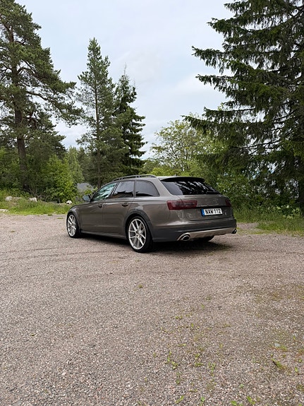 Audi A6 allroad 3 of 6