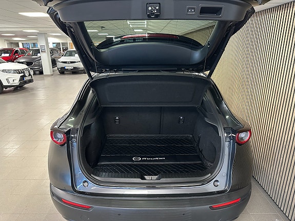Mazda CX-30 6 of 14