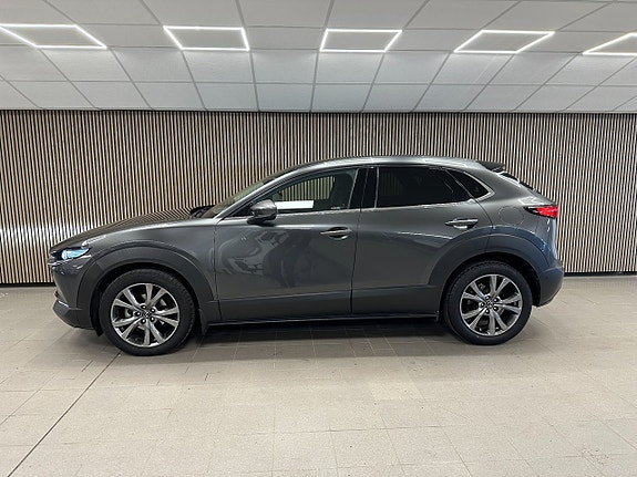 Mazda CX-30 3 of 14
