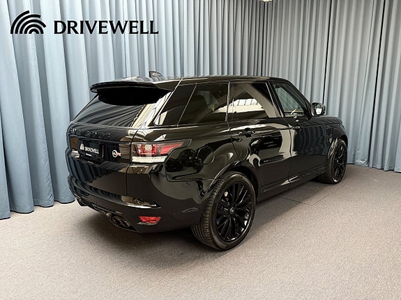 Land Rover Range Rover Sport 3 of 26