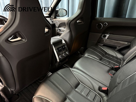 Land Rover Range Rover Sport 9 of 26