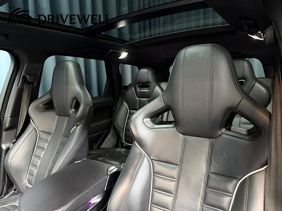 Land Rover Range Rover Sport 7 of 26