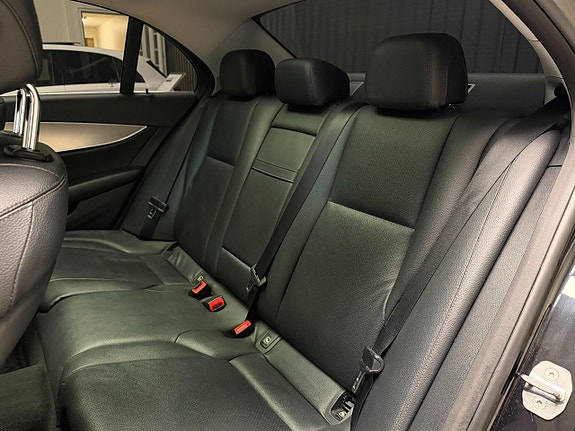 Mercedes-Benz E220 d 15 of 20