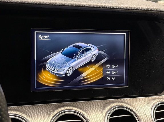 Mercedes-Benz E220 d 20 of 20