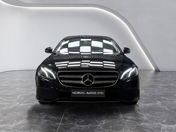 Mercedes-Benz E220 d 8 of 20